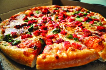 Buy 1 pizza, Get 1 FREE