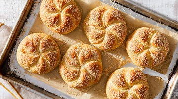 6 Free Kaiser Rolls (no purchase necessary)